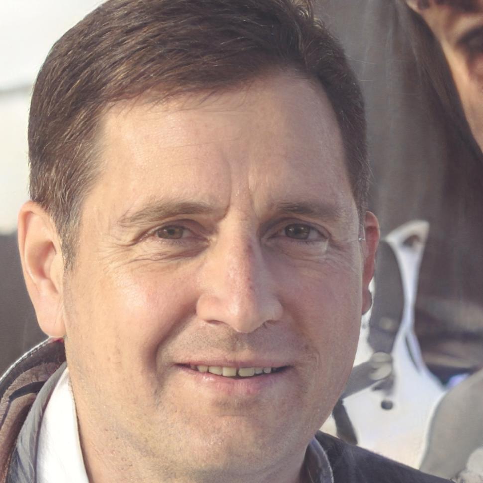 Kieran Thorne - Lead Financial Educator